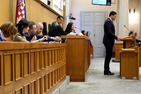 SDP leader Davor Bernardić (Photo: Hina/Edvard Šušak)