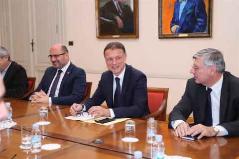 Session of the parliamentary leadership with all-party groups on the need for the Parliament to continue working