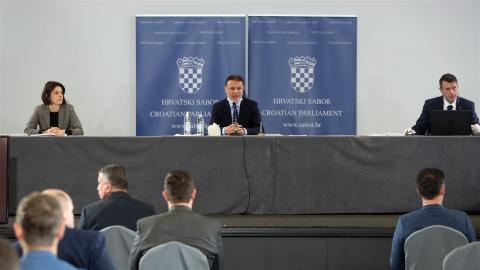Photo: Hina/Damir Senčar