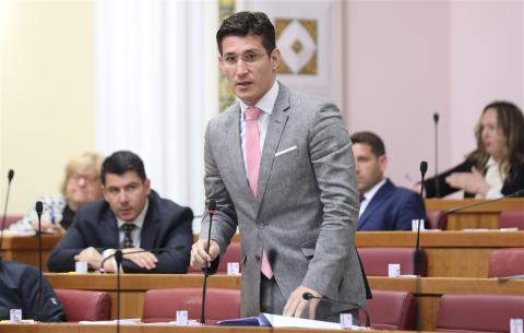 MP Zvonimir Troskot (Bridge Party); Photo by Hina/Admir Buljubašić