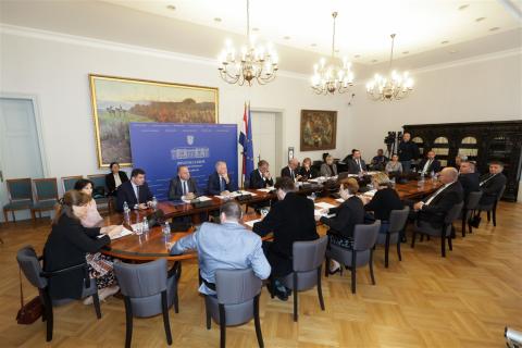 Photo by Hina/Edvard Šušak