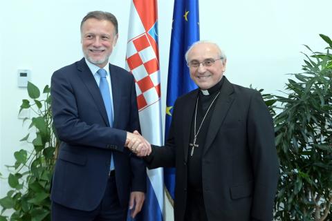 Parliament Speaker Gordan Jandroković and new apostolic nuncio to Croatia Leopoldo Girelli (Photo: Croatian Parliament)