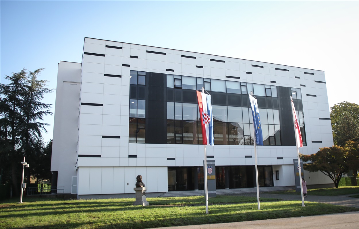 Photo: Hina/Admir Buljubašić